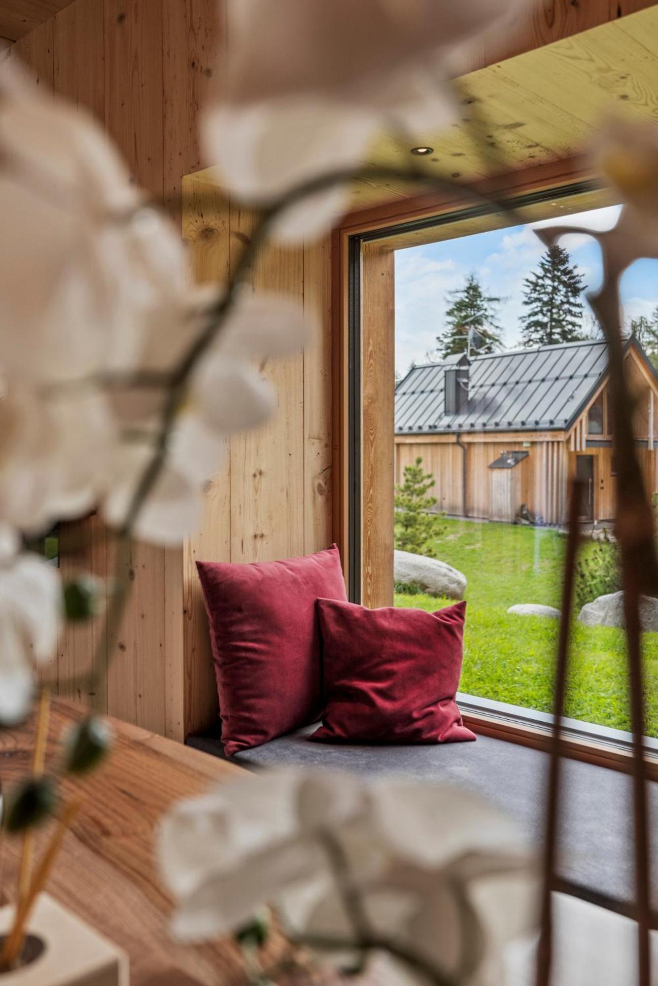 New Opening "Sissi Chalets" - Unique Luxury Hideaway With Mountain View & Sauna Mendola Екстериор снимка
