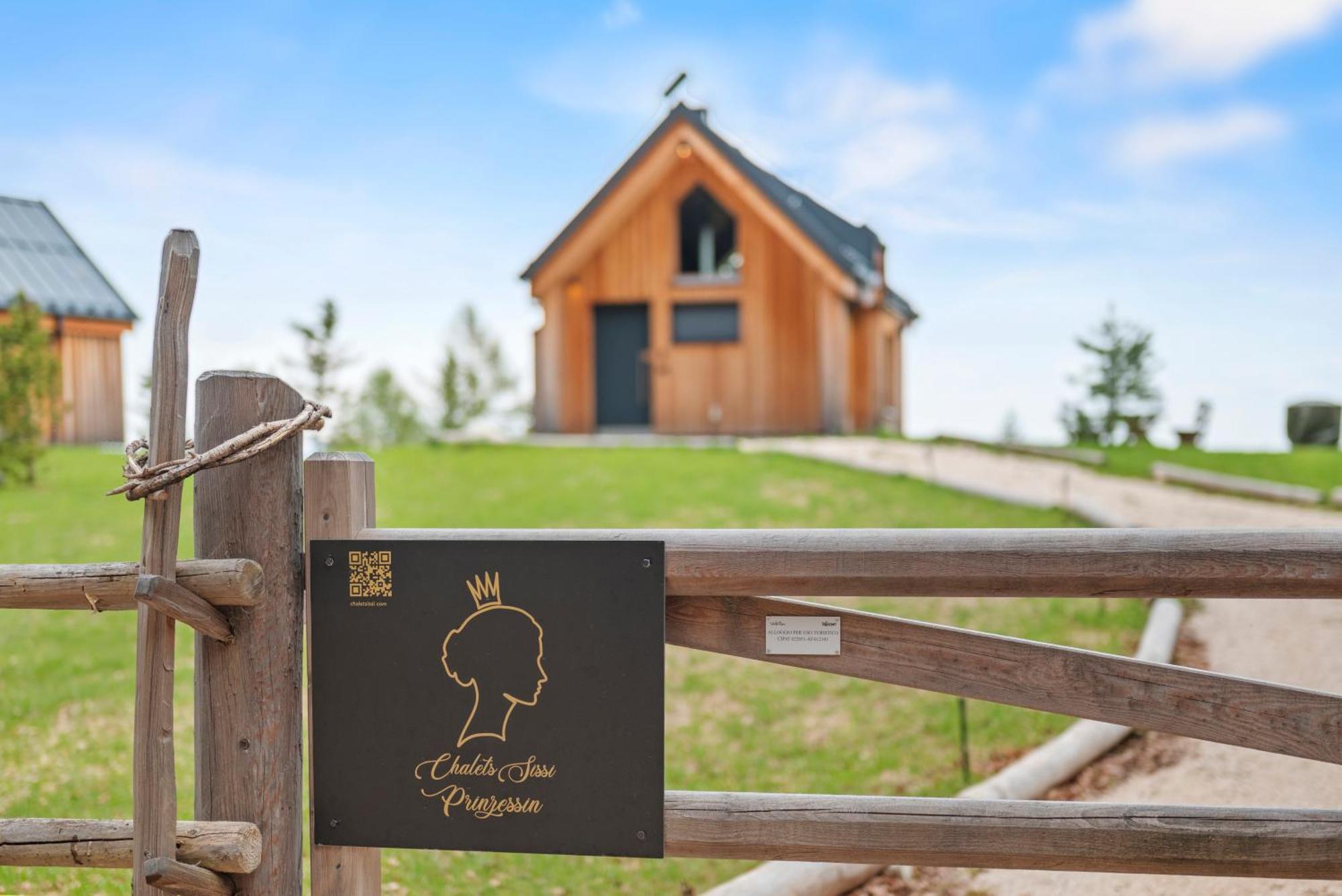 New Opening "Sissi Chalets" - Unique Luxury Hideaway With Mountain View & Sauna Mendola Екстериор снимка