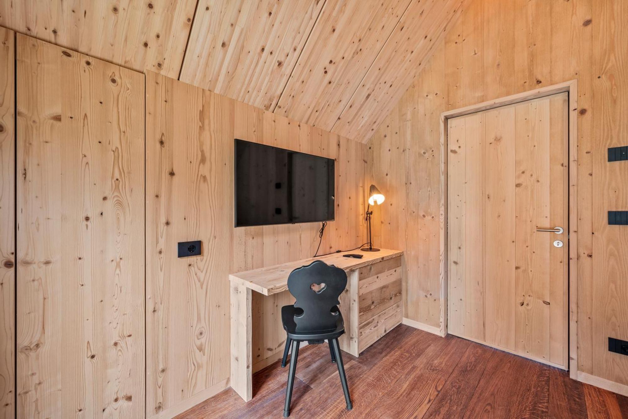New Opening "Sissi Chalets" - Unique Luxury Hideaway With Mountain View & Sauna Mendola Екстериор снимка