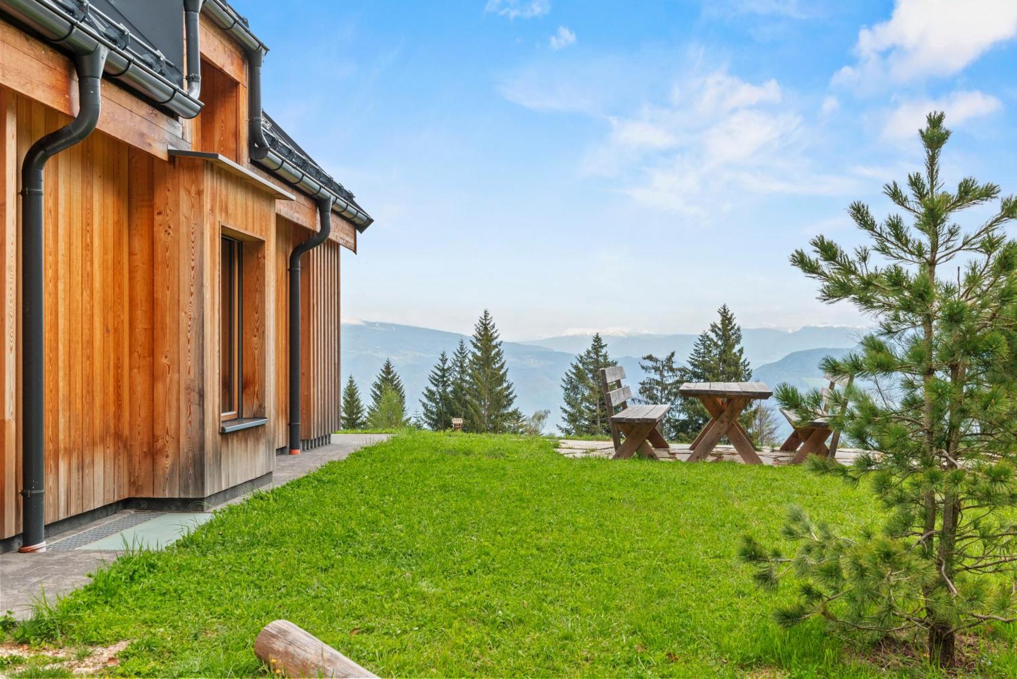 New Opening "Sissi Chalets" - Unique Luxury Hideaway With Mountain View & Sauna Mendola Екстериор снимка