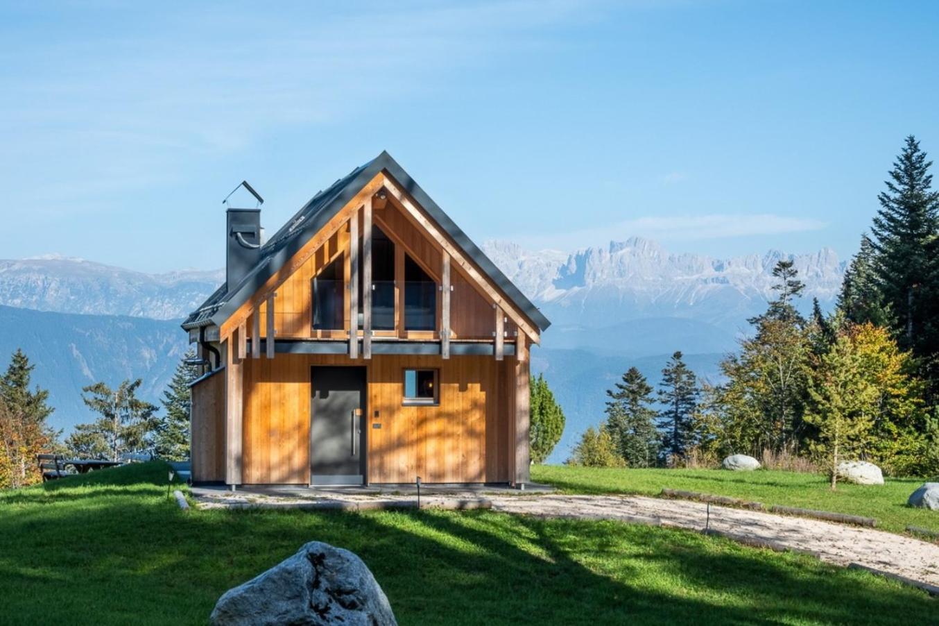 New Opening "Sissi Chalets" - Unique Luxury Hideaway With Mountain View & Sauna Mendola Екстериор снимка